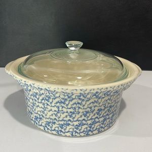 Roseville Pottery Workshop Gerald E. Henn Blue Spongeware 2Qt Casserole dish